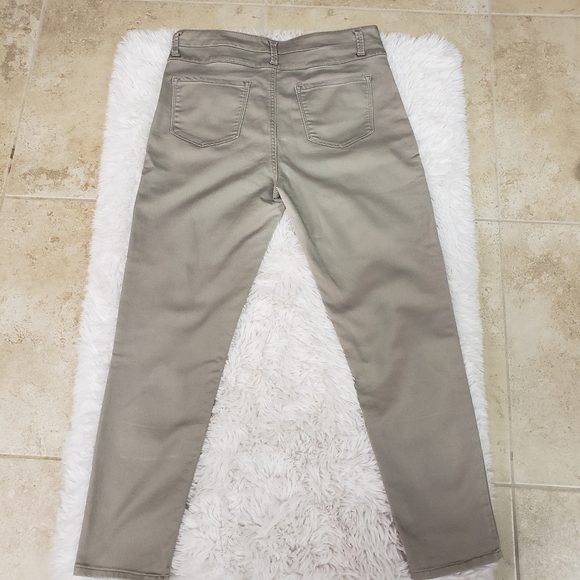 Tinseltown Jeans Tinseltown Size 3 Gray Skinny Jeans Poshmark